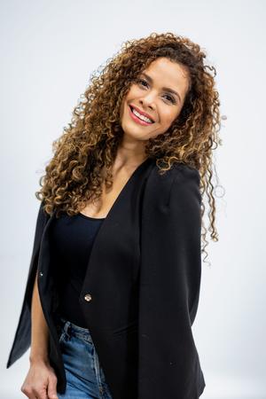 MC Yvette Perez, bilingual English and Spanish wedding MC